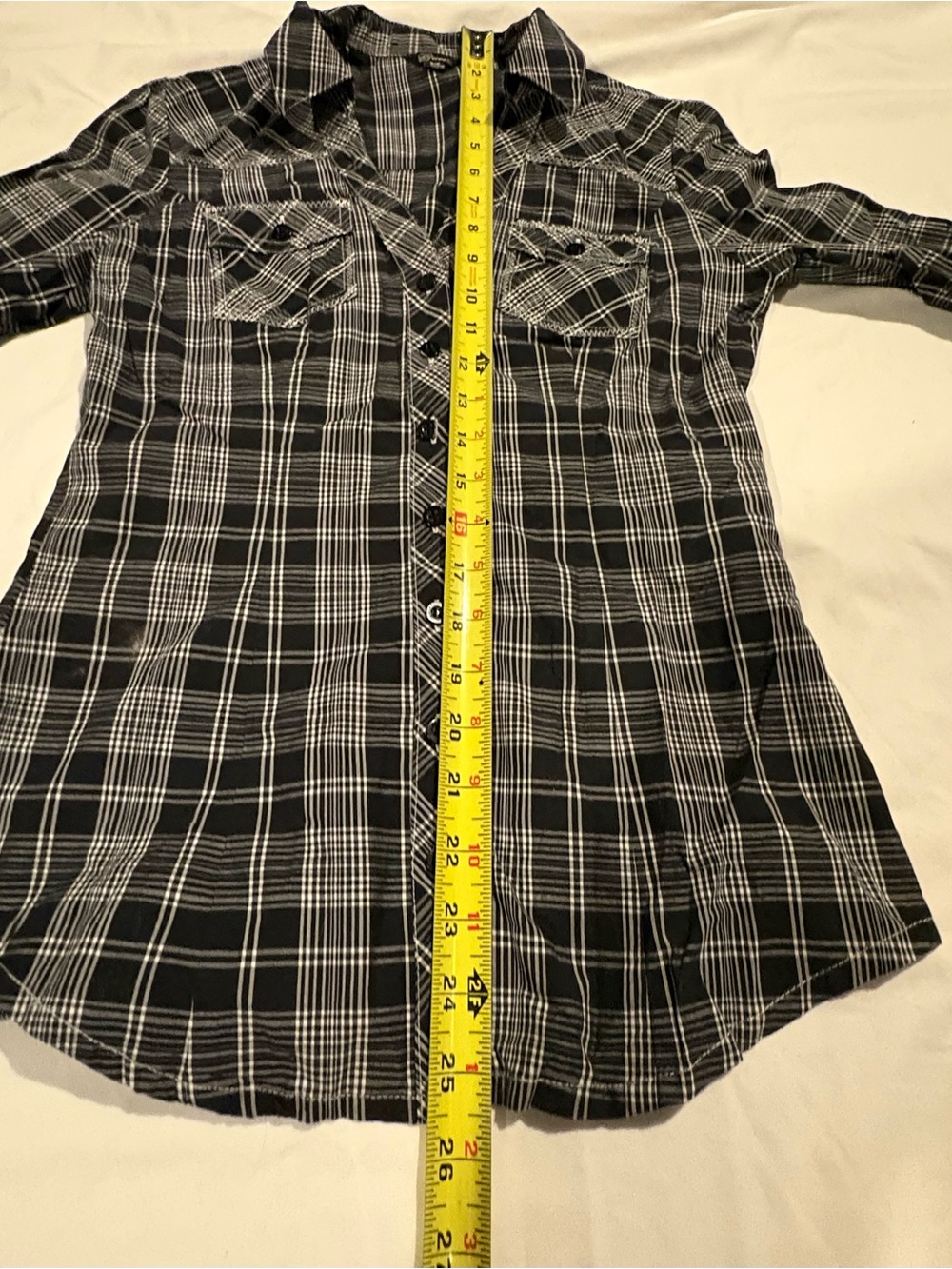 Guess Women’s Black Plaid Long Sleeve Button Down Size:Small - Picture 5 of 7